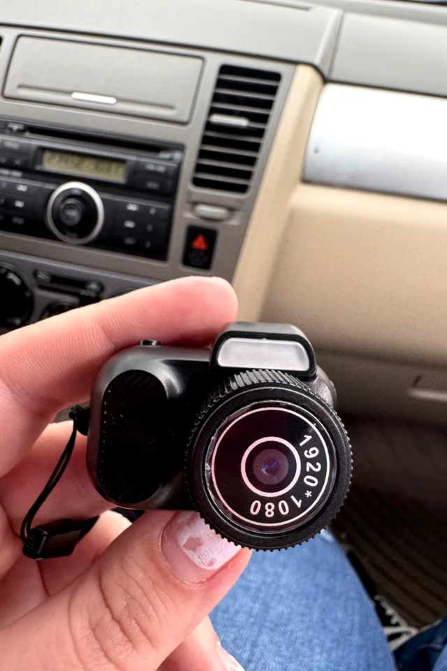 Mini Câmera Filmadora Recarregável Urban (Foto e Vídeo) | Edição Limitada