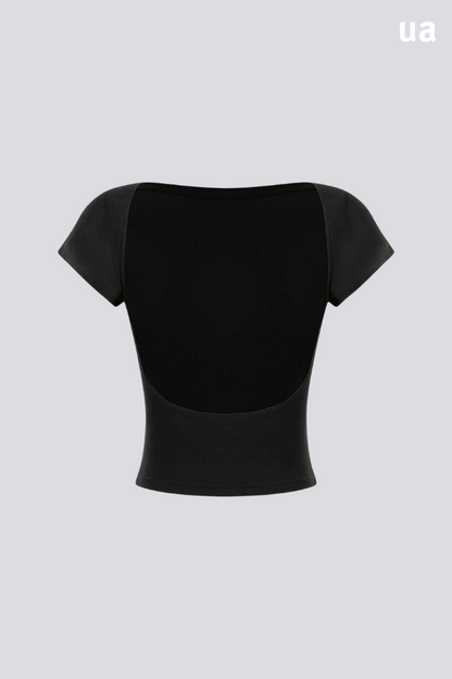 Camiseta feminina de verão, ajustada, com ombros à mostra, de manga curta, decote nas costas, em design minimalista e casual, em tecido liso